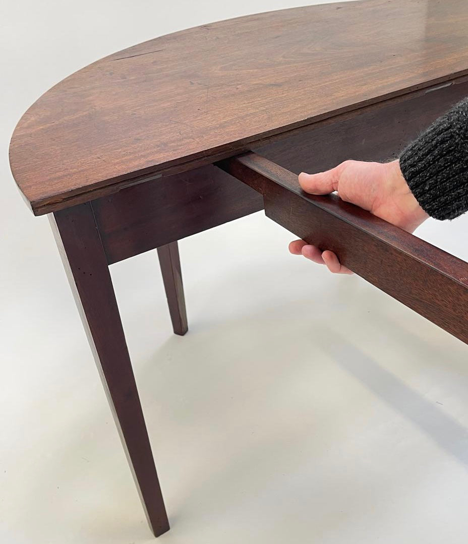 Antique Georgian Demi Lune extending dining table