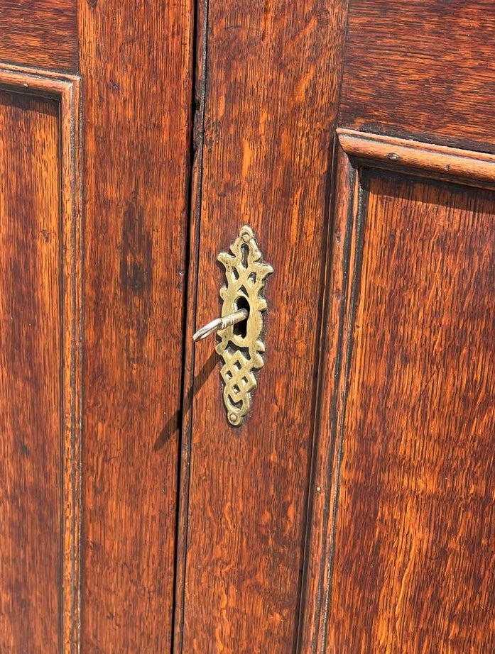 Antique oak cabinet