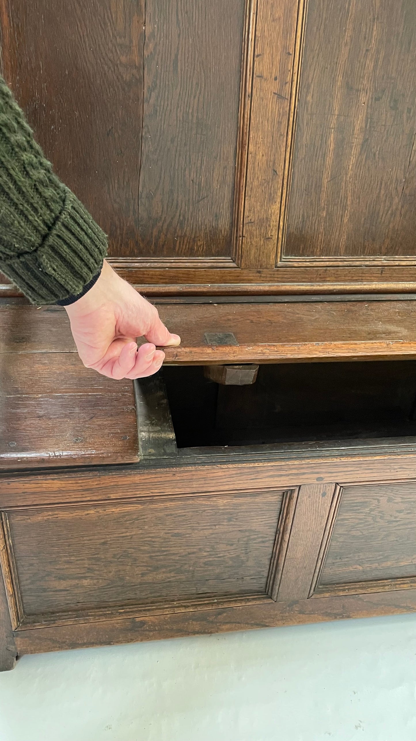 Antique Georgian Oak Settle