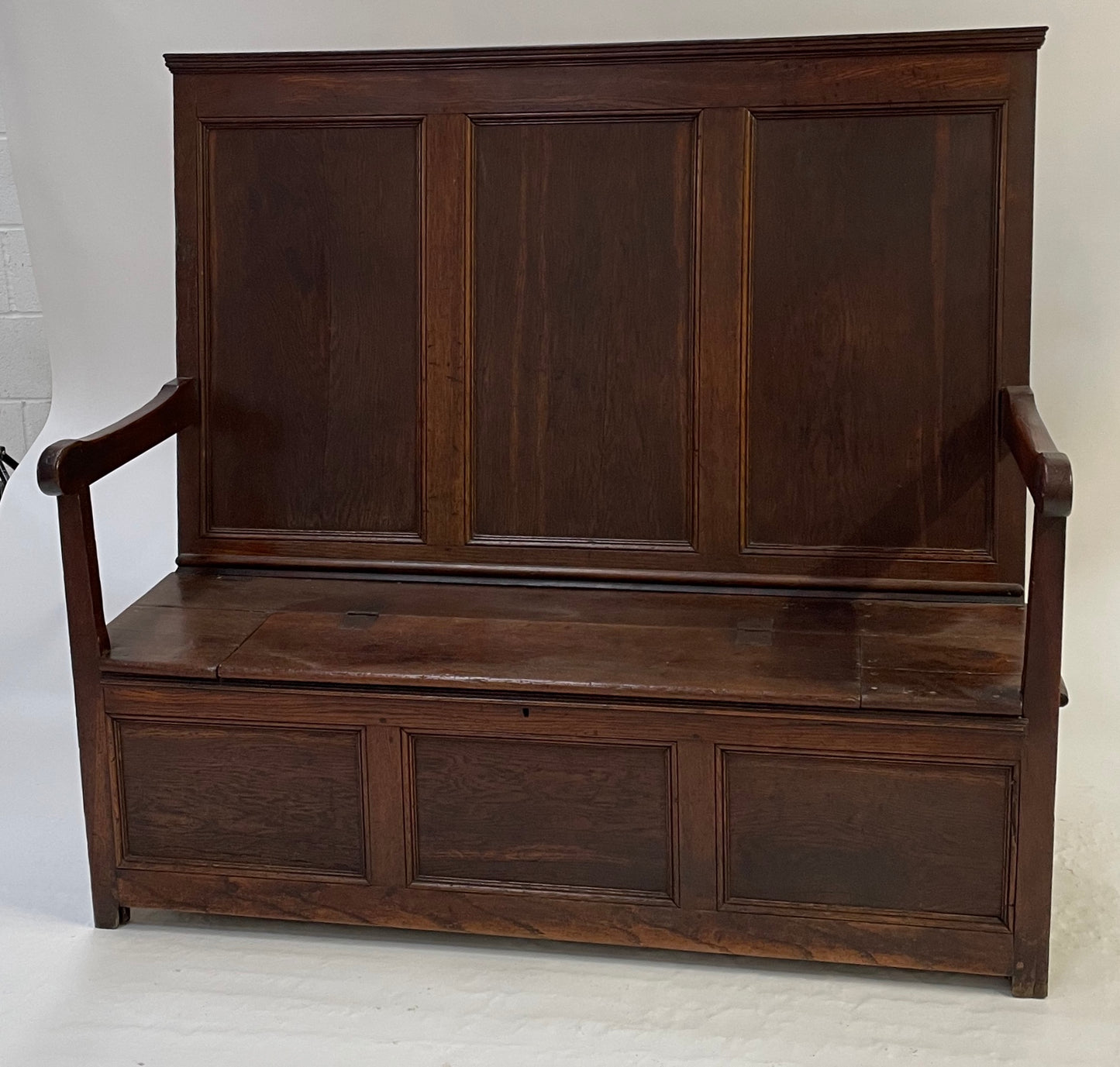 Antique Georgian Oak Settle