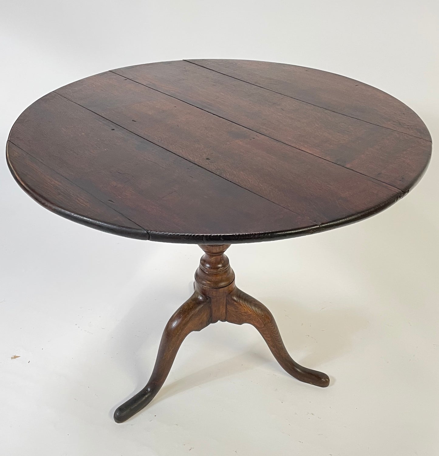 Georgian Oak Tilt-top Table