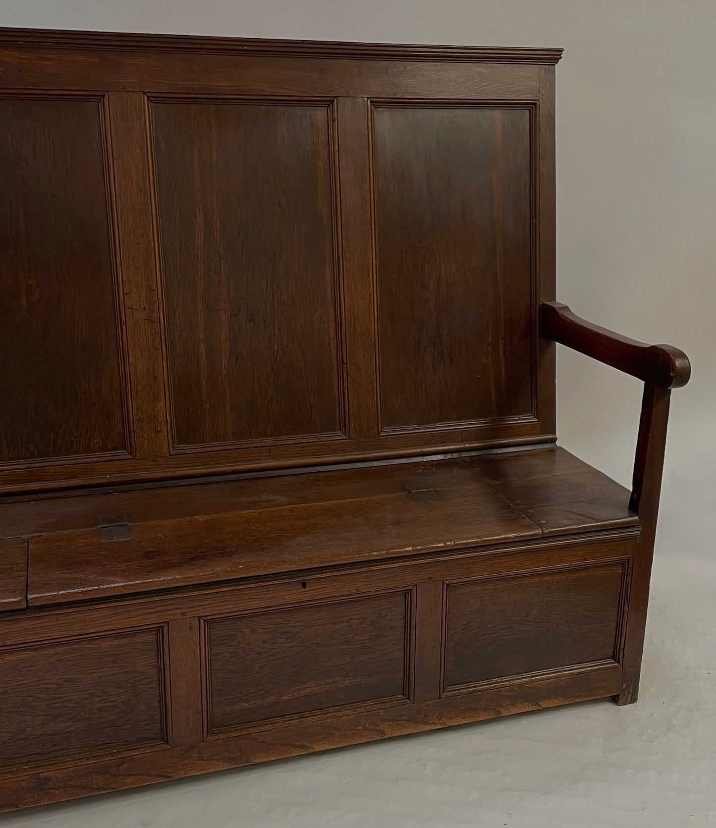Antique Georgian Oak Settle